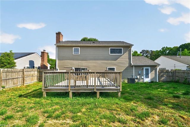 195 Bentley DR, Newport News, VA 23602