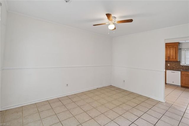 195 Bentley DR, Newport News, VA 23602