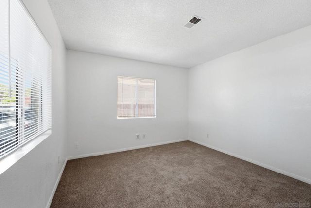 559 61st St, San Diego, CA 92114