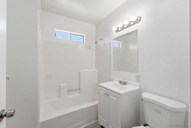 559 61st St, San Diego, CA 92114