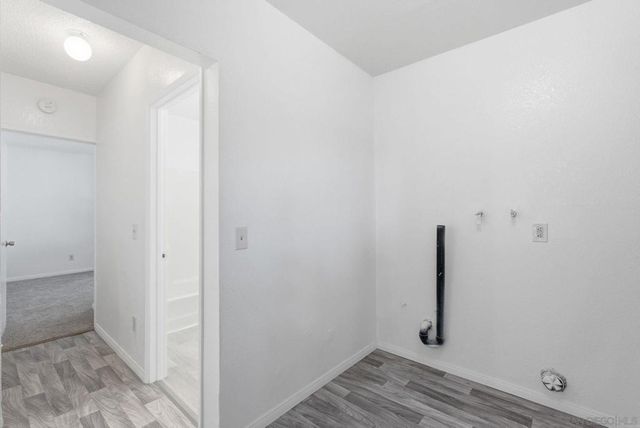 559 61st St, San Diego, CA 92114