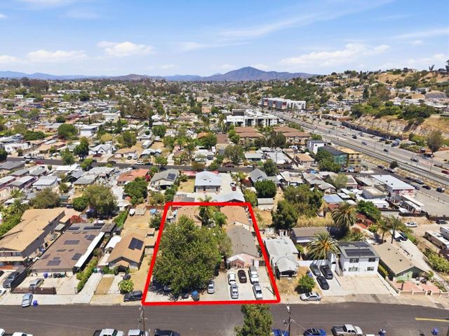559 61st St, San Diego, CA 92114