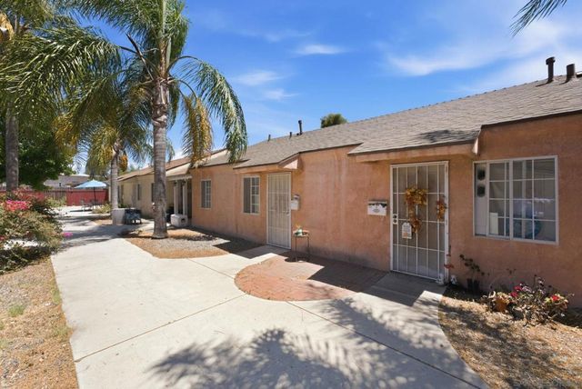559 61st St, San Diego, CA 92114