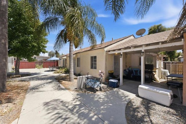 559 61st St, San Diego, CA 92114