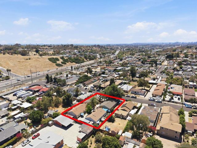 559 61st St, San Diego, CA 92114