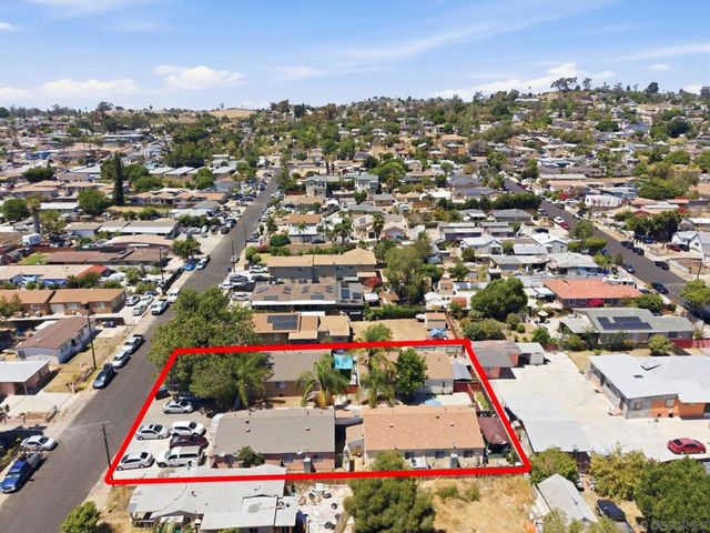 559 61st St, San Diego, CA 92114