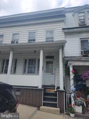 1229 W WALNUT ST, Ashland, PA 17921