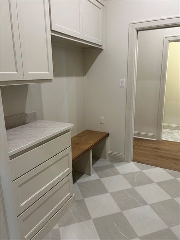 7052 Skipping Rock Path, Bryan, TX 77808