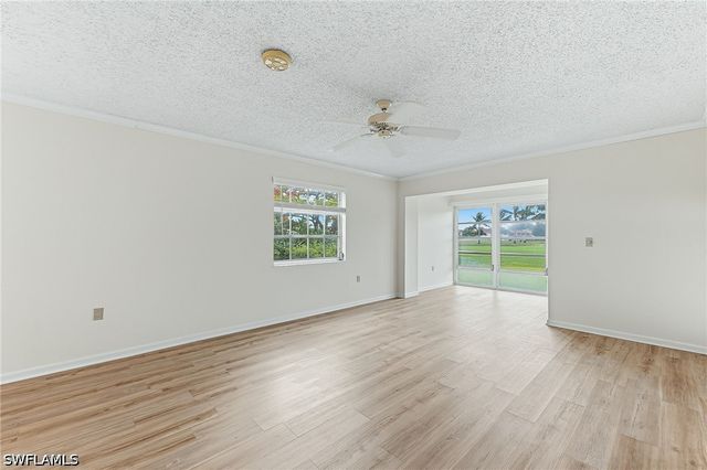 315 Saint Andrews BLVD D5, Naples, FL 34113