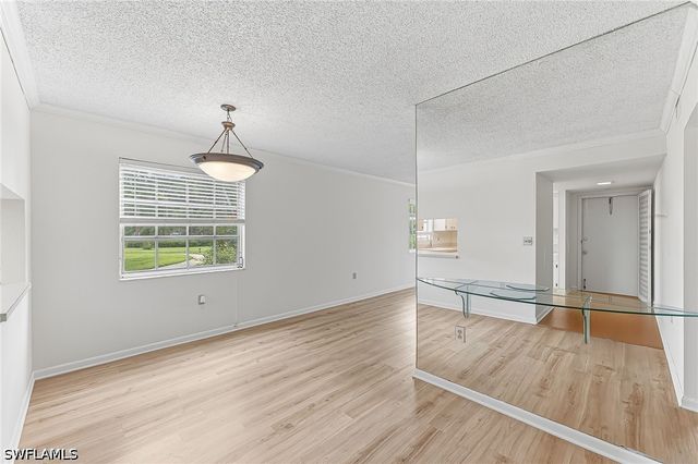 315 Saint Andrews BLVD D5, Naples, FL 34113