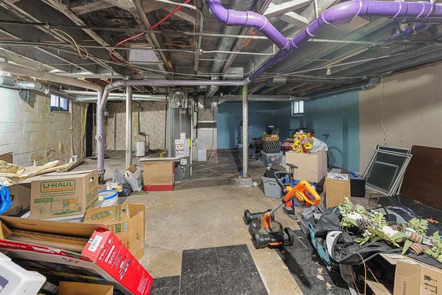 120 BOWEN STREET, Oshkosh, WI 54901