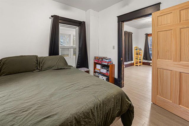 120 BOWEN STREET, Oshkosh, WI 54901