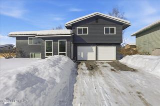 1717 Dimond Drive, Anchorage, AK 99507