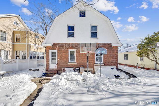 142 Washington Avenue, Hamden, CT 06518
