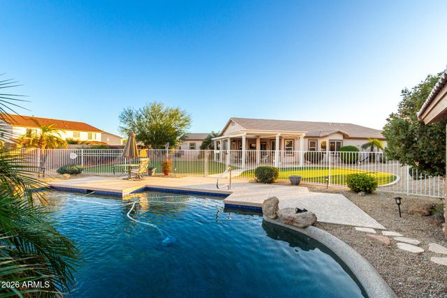 15225 N 185TH Avenue, Surprise, AZ 85388