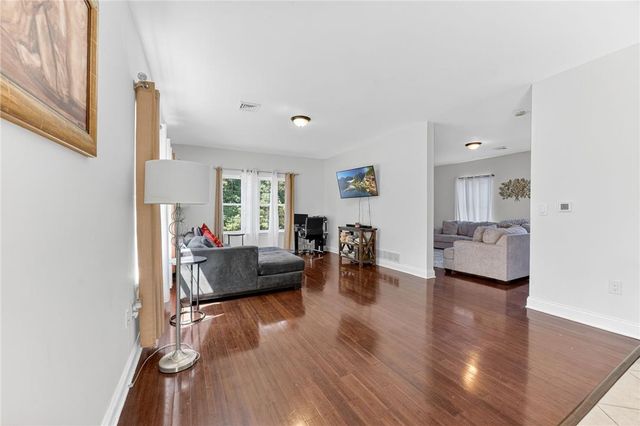 108 Peace Falls Road, Lehman Twp, PA 18302