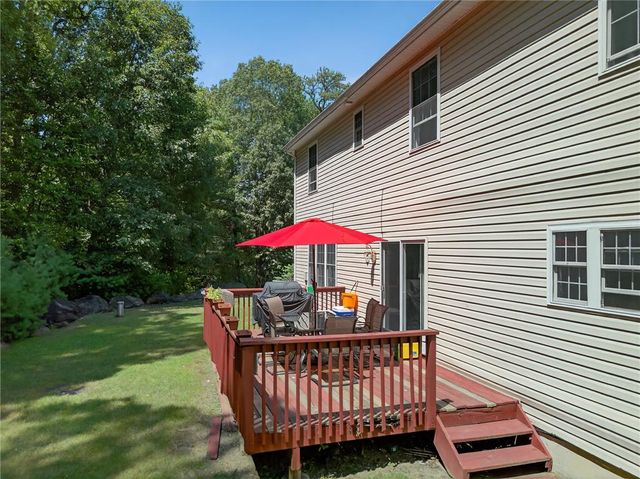 108 Peace Falls Road, Lehman Twp, PA 18302