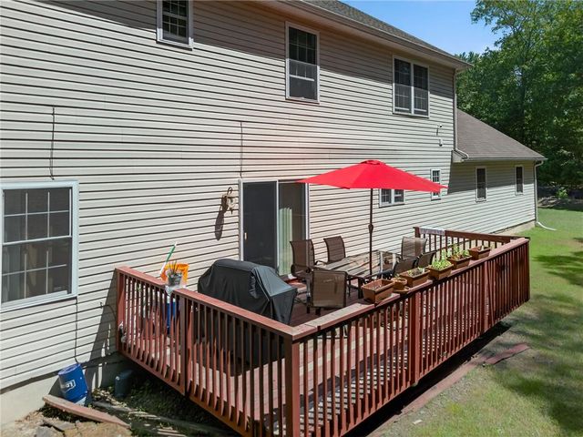 108 Peace Falls Road, Lehman Twp, PA 18302