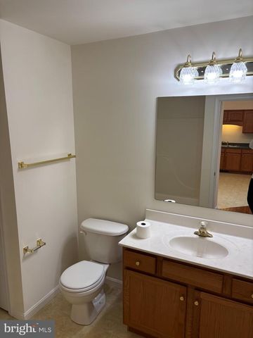 1253 PROGRESS RD, Chambersburg, PA 17201