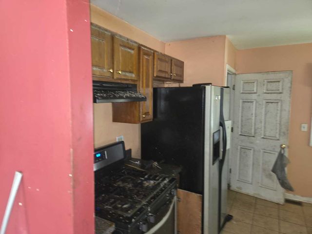 12423 S Perry Avenue, Chicago, IL 60628