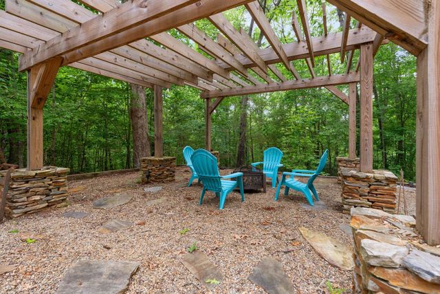 175 Green Hills Road, Mill Spring, NC 28756