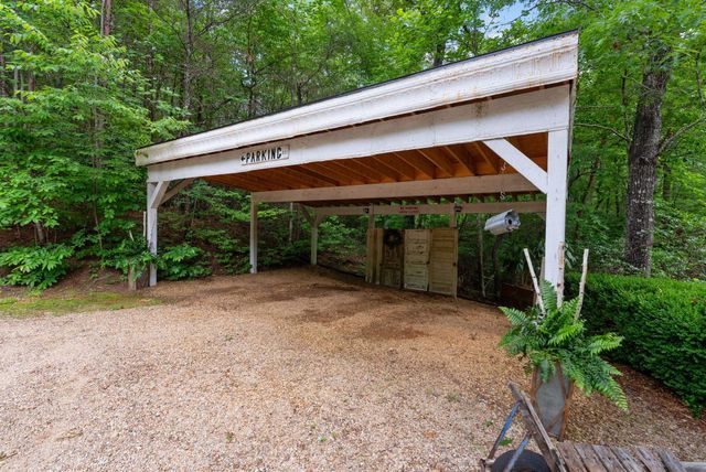 175 Green Hills Road, Mill Spring, NC 28756