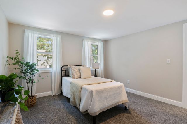 3 Greystone Road, Merrimac, MA 01860