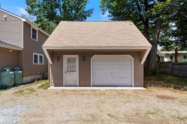 3 Greystone Road, Merrimac, MA 01860