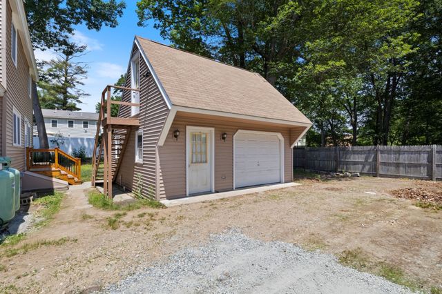 3 Greystone Road, Merrimac, MA 01860