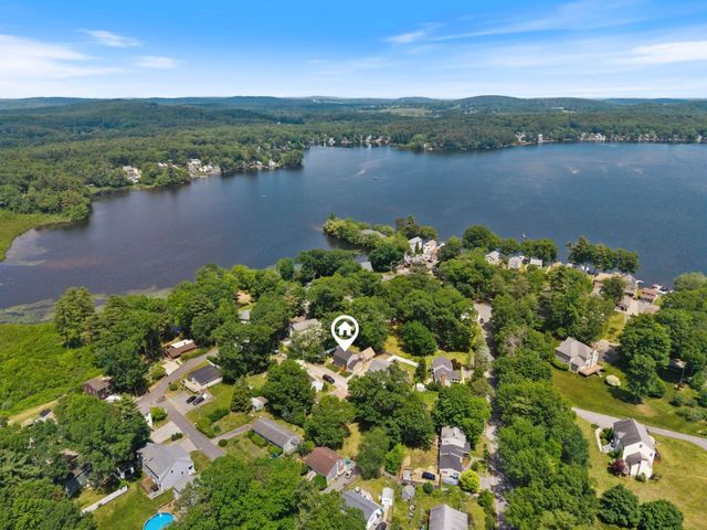 3 Greystone Road, Merrimac, MA 01860