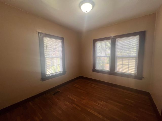 1508 S Pattie, Wichita, KS 67211