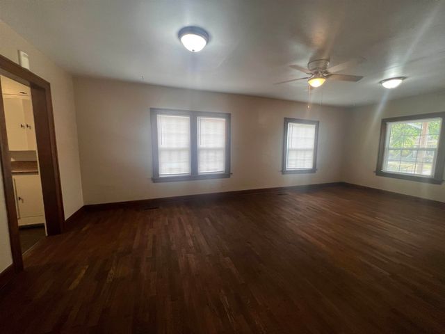 1508 S Pattie, Wichita, KS 67211