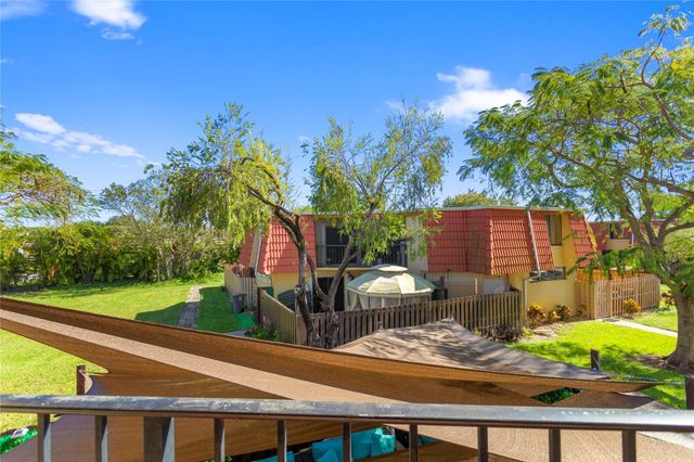 22940 Oxford Place C, Boca Raton, FL 33433