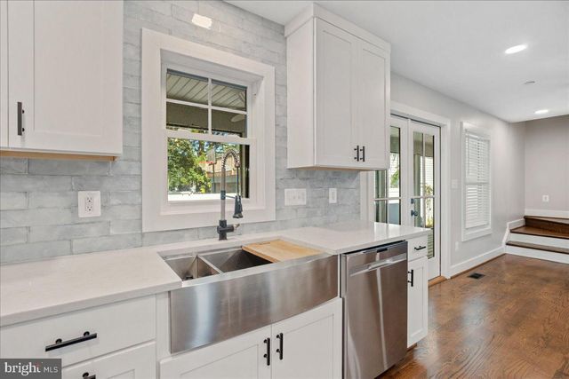 206 POINT LN, Solomons, MD 20688