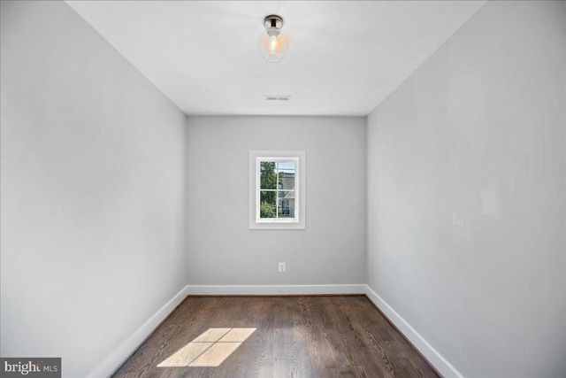 206 POINT LN, Solomons, MD 20688