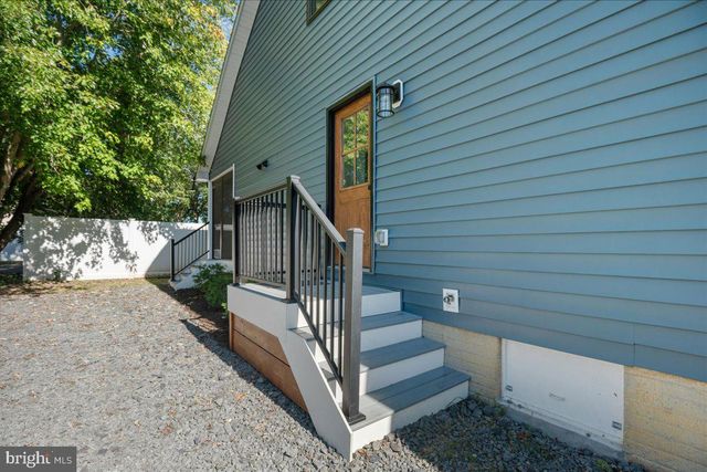 206 POINT LN, Solomons, MD 20688