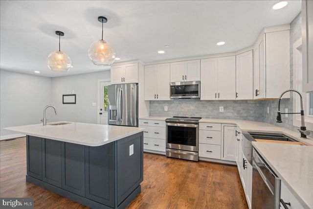 206 POINT LN, Solomons, MD 20688