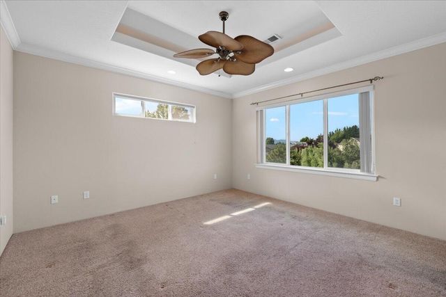 1174 Highlands Drive, Eagle Point, OR 97524