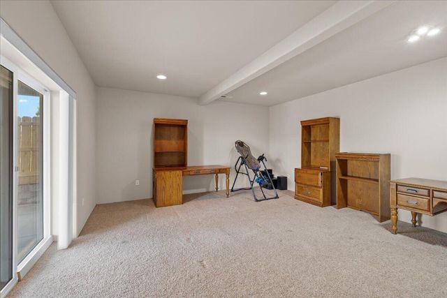 1174 Highlands Drive, Eagle Point, OR 97524