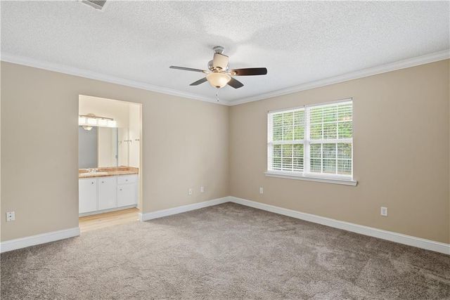 1033 Barley Drive, Hinesville, GA 31313