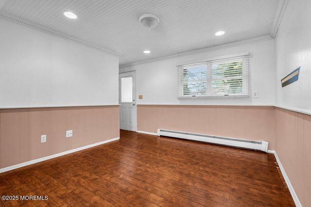 918 Charles Drive, Toms River, NJ 08753