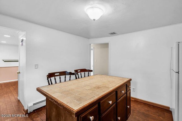 918 Charles Drive, Toms River, NJ 08753