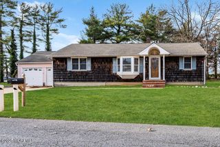 918 Charles Drive, Toms River, NJ 08753