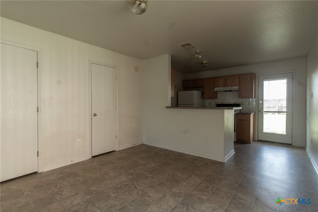 102 E Robin Lane A, Harker Heights, TX 76548