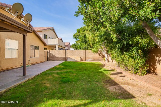 3822 W FALLEN LEAF Lane, Glendale, AZ 85310