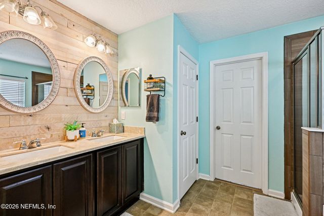 12470 ACOSTA OAKS Drive, Jacksonville, FL 32258