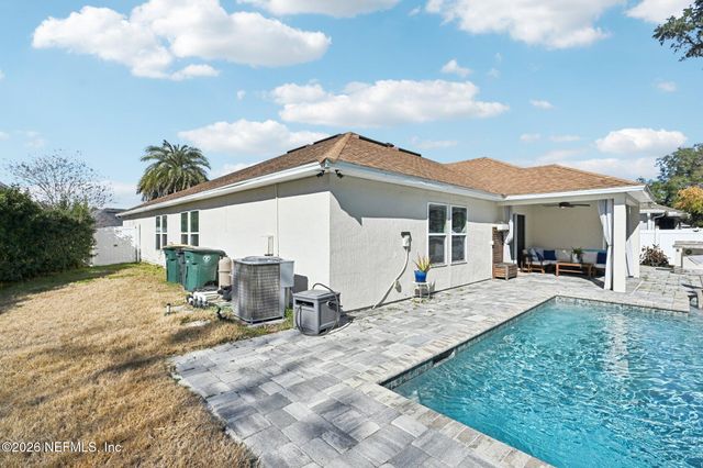 12470 ACOSTA OAKS Drive, Jacksonville, FL 32258