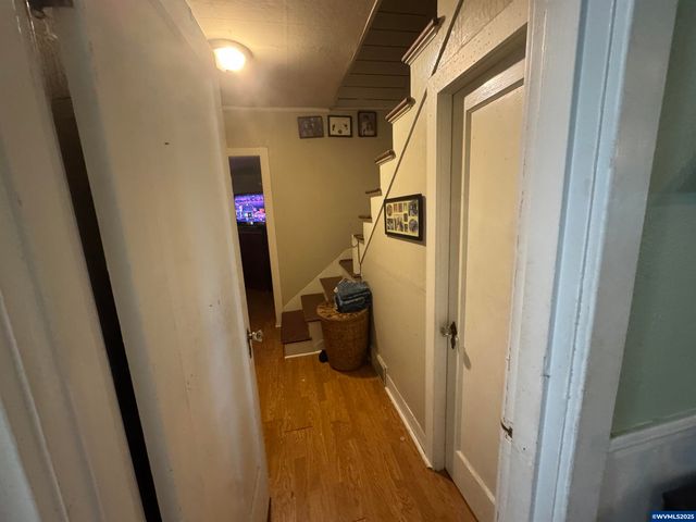 389 C St, Independence, OR 97351