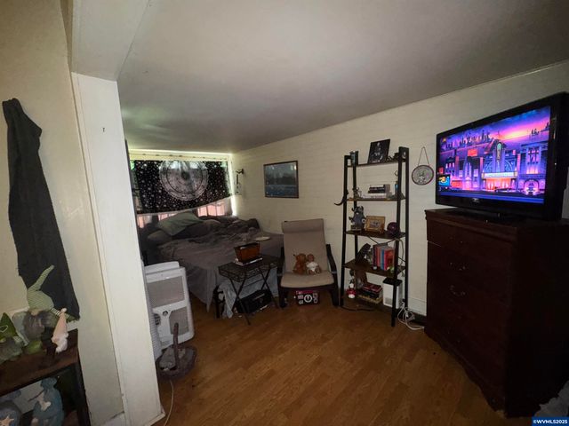 389 C St, Independence, OR 97351