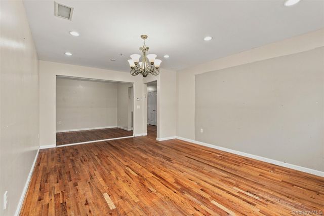 7 Elm Street 112, Spring Valley, NY 10977